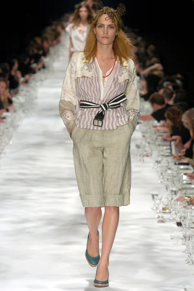 Look 17